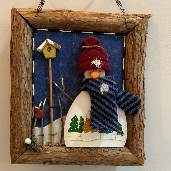 Handmade Snowman Scene Wall Hanging Wood accents 3 Dimensional Multimedia - Picture 1 of 5